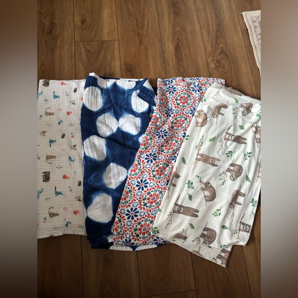 Swaddle blanket bundle